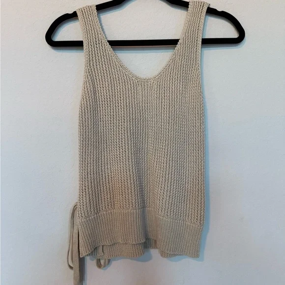Harper Heritage Knit Wrap Tank - Picture 10 of 10